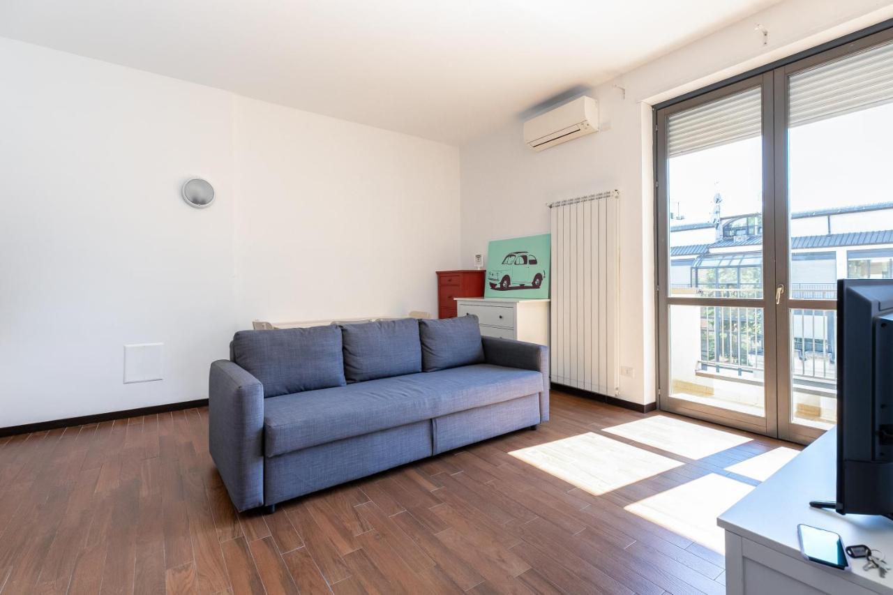 Apartamento Alessia'S Flat - Affori Milán Exterior foto