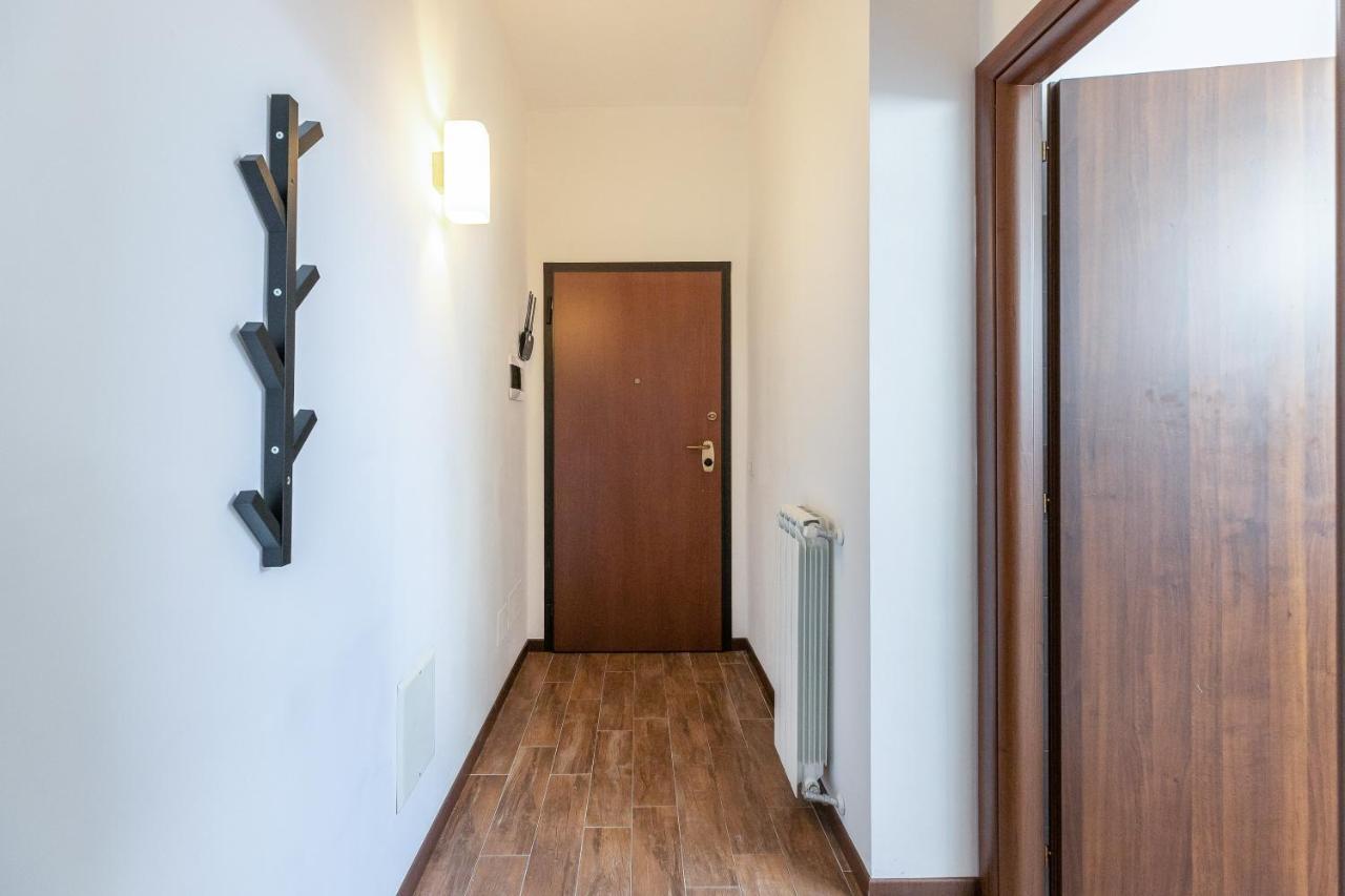 Apartamento Alessia'S Flat - Affori Milán Exterior foto