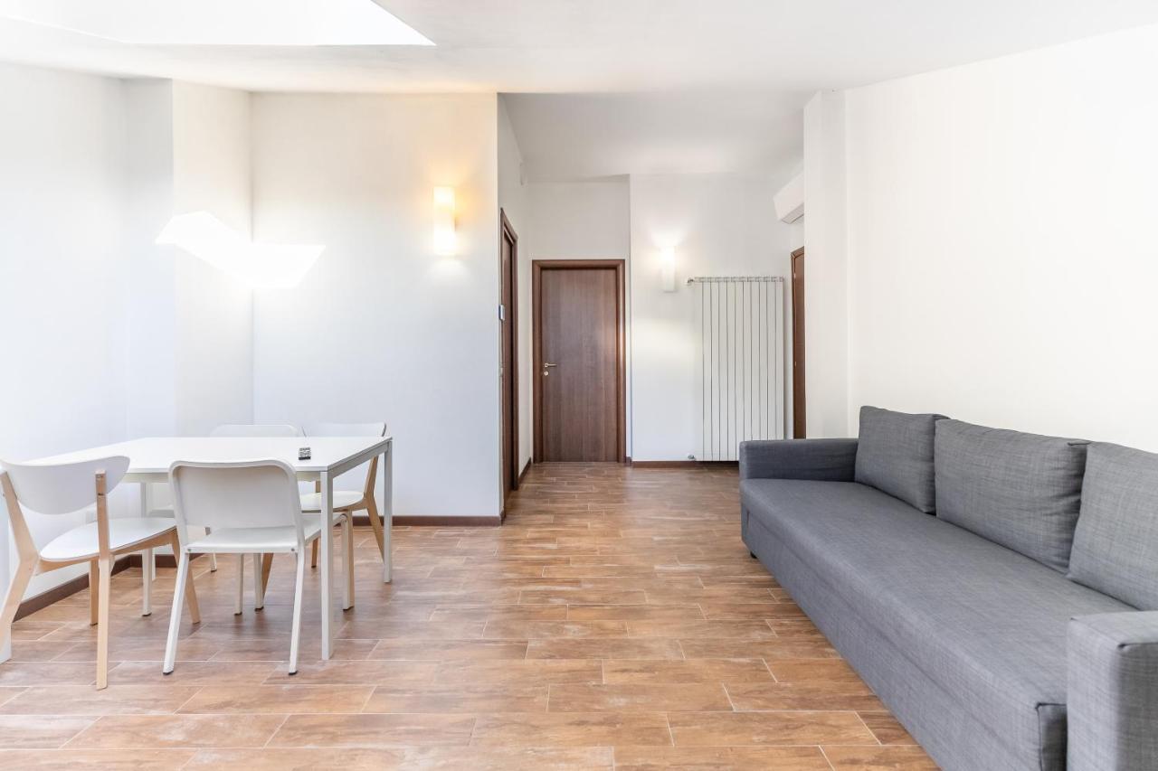 Apartamento Alessia'S Flat - Affori Milán Exterior foto