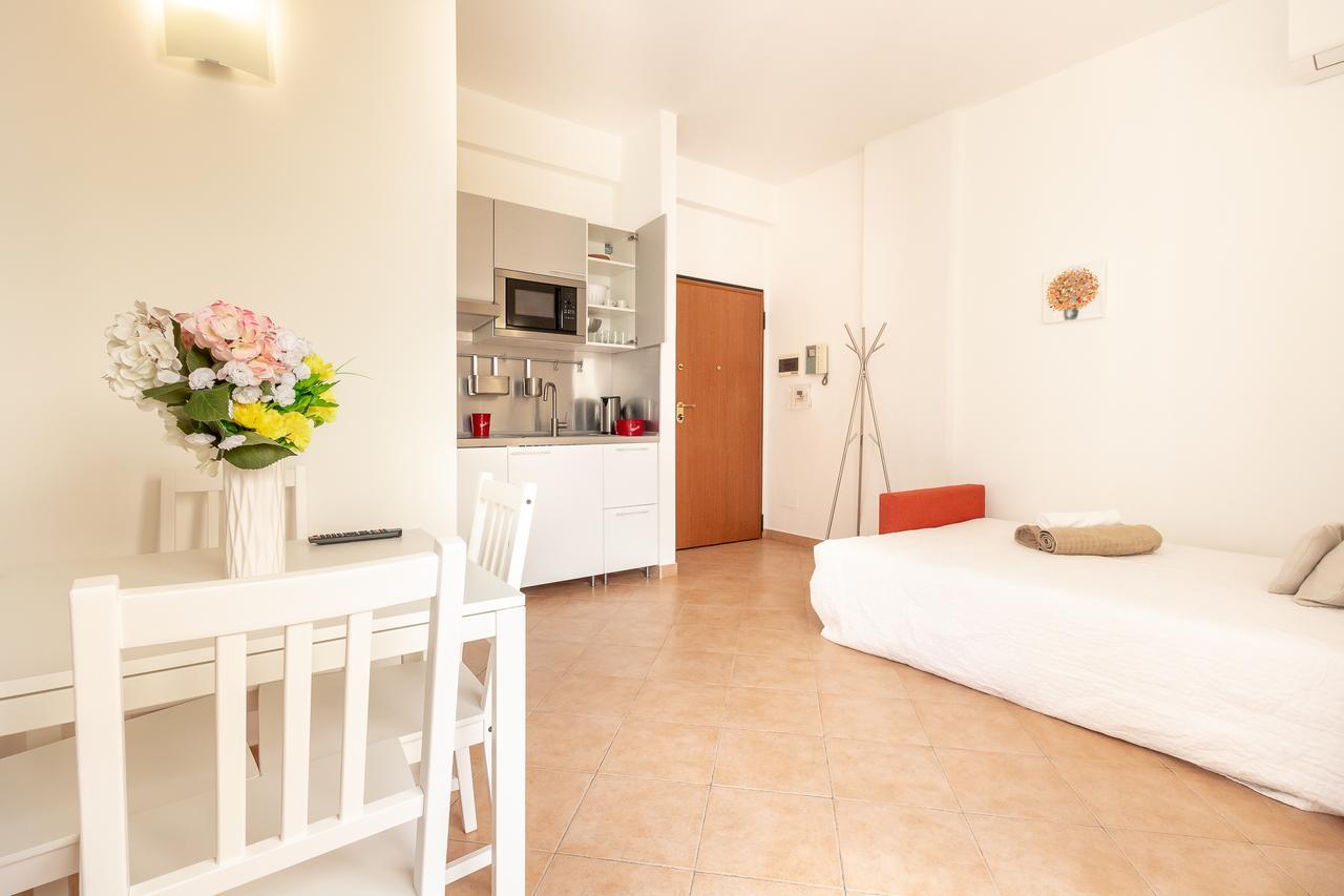 Apartamento Alessia'S Flat - Affori Milán Exterior foto