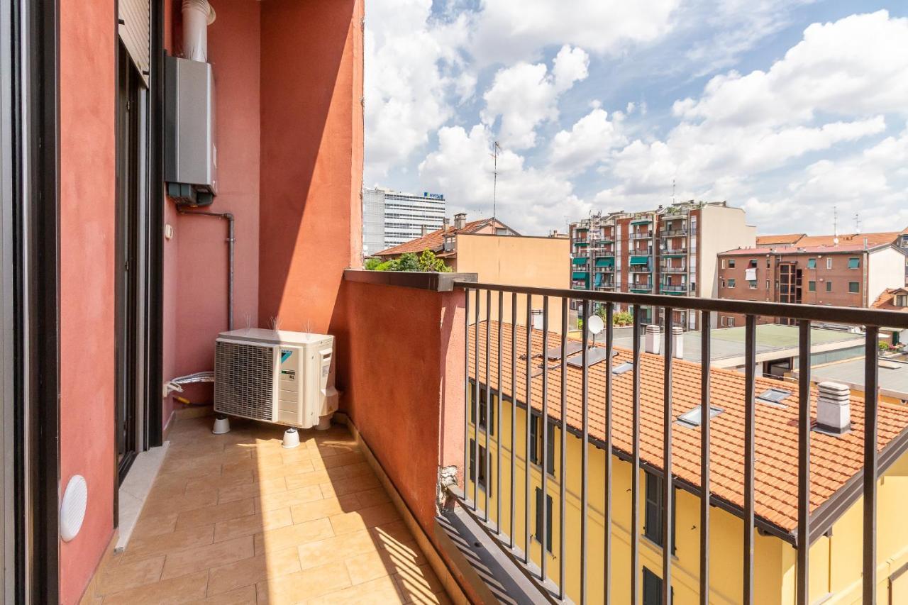 Apartamento Alessia'S Flat - Affori Milán Exterior foto